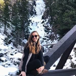 Meet your Posher, Alicia